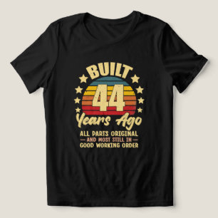 Camiseta Há 44 Anos Todas as Peças Originais Aniversário de