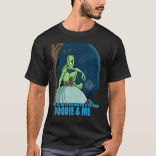 Camiseta Há uma Alienígena no meu banheiro