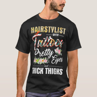 Camiseta Hairstylist Com Tatuagens Olhos Bonito E Espessura