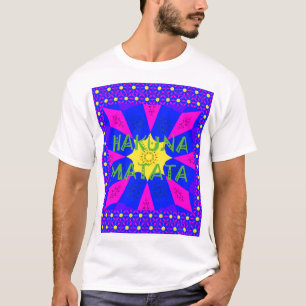 Camiseta Hakuna Matata Belos Design de Cores Incríveis