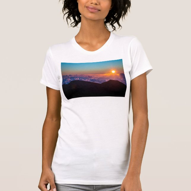Camiseta Haleakala Sunrise Maui Hawaii (Frente)