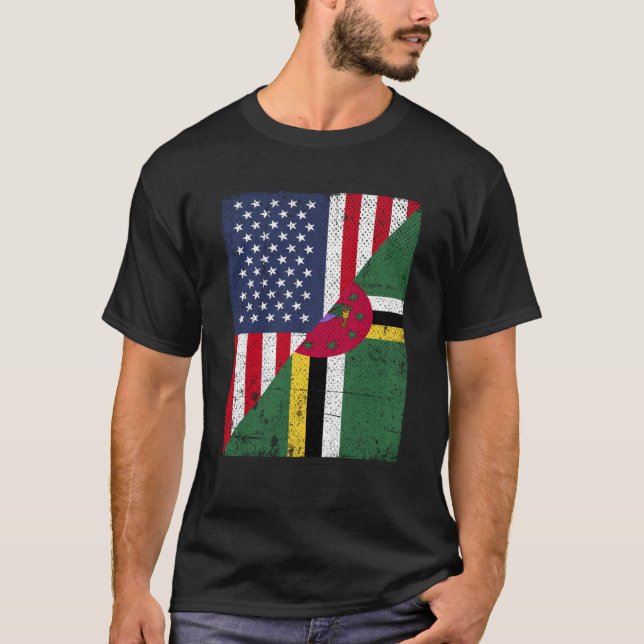 Camiseta Half EUA Flag Half Dominica Flag American (Frente)
