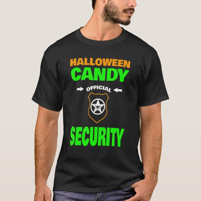 Camiseta Halloween Candy Security com Crachá (Frente)