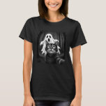 Camiseta Halloween Cat Selfie with Spooky Ghost for Cat Lov<br><div class="desc">Halloween Cat Selfie with Spooky Ghost for Cat Lovers</div>