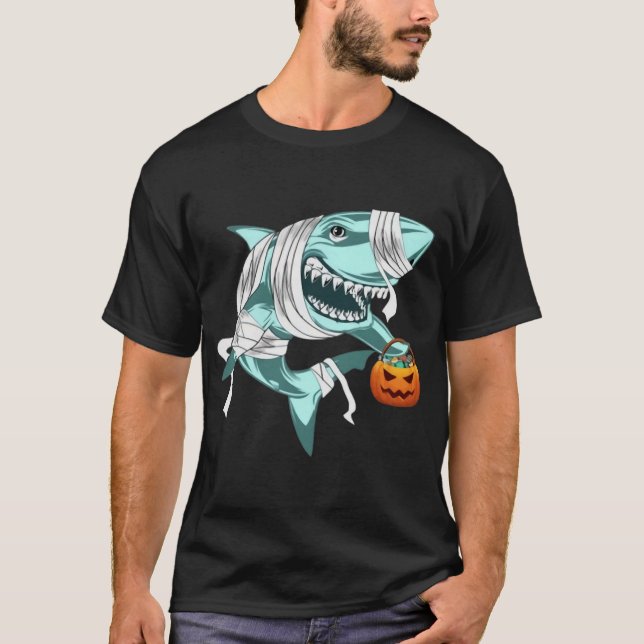 Camiseta Halloween Costume Shark Pumpkin Spooky Nightmare  (Frente)