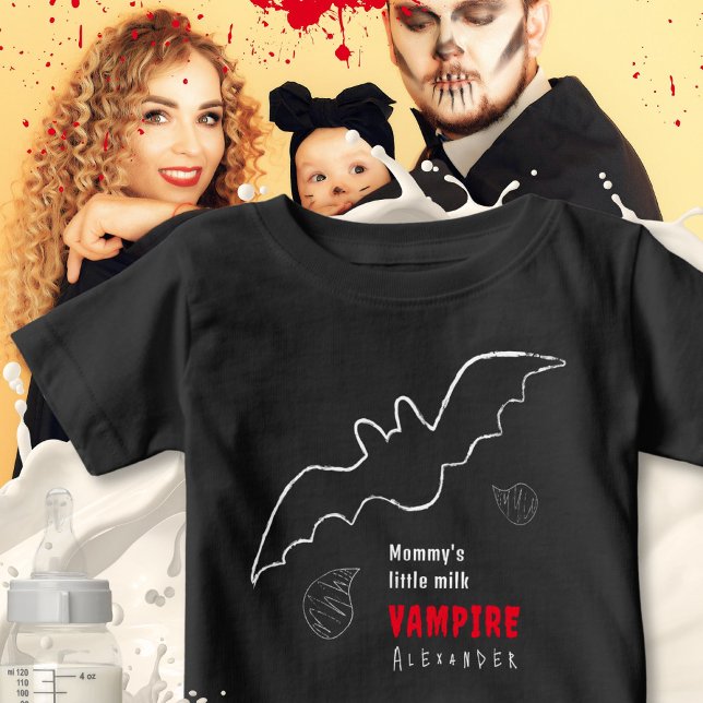 Camiseta Halloween de Bat Vampiro de Leite Assustador (Creepy Milk Vampire Bat Halloween Baby T-Shirt ©Susanne Sachers - Sunny Mind Design)