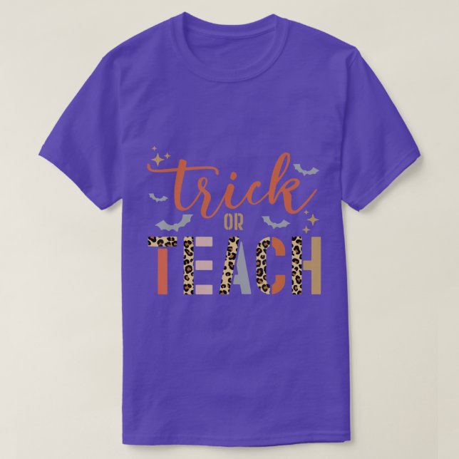 Camiseta Halloween Professora Trick Ou Ensina Costume De Le (Frente do Design)