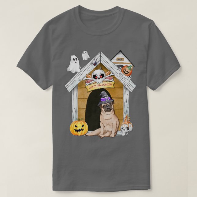 Camiseta Halloween Pug Dog Witch Assombrada (Frente do Design)