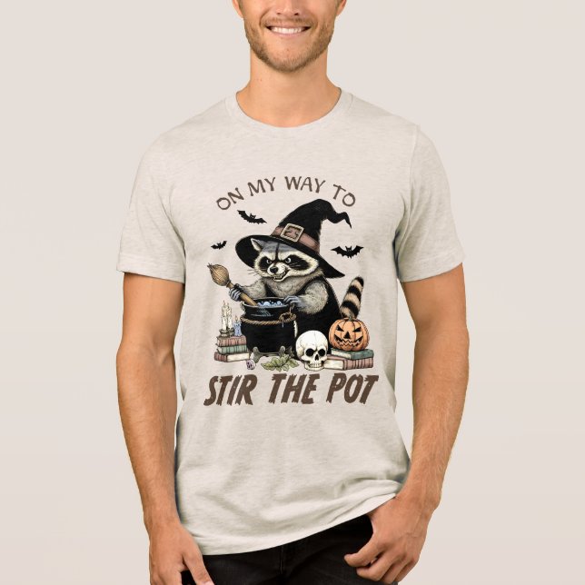 Camiseta Halloween Raccoon Wizard Funny Modern (Frente)
