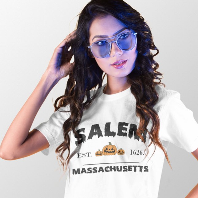 CAMISETA HALLOWEEN SALEM HALLOWEENTOWN EST. 1626 (Criador carregado)
