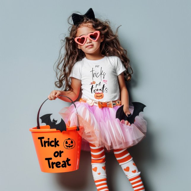 Camiseta Halloween Sem Truques Apenas Tratamentos (Criador carregado)