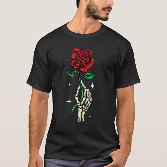Camiseta Halloween Skeleton Hand Segurando Uma Rosa vermelh (Frente)