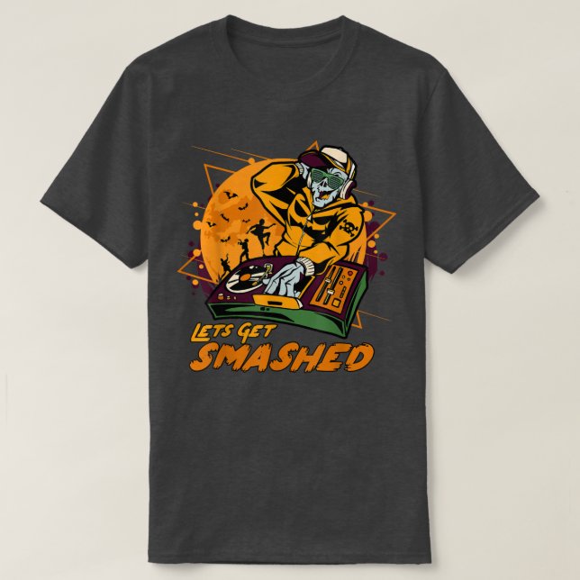 Camiseta Halloween Skeleton Jack O Lantern DJ Festa Permite (Frente do Design)