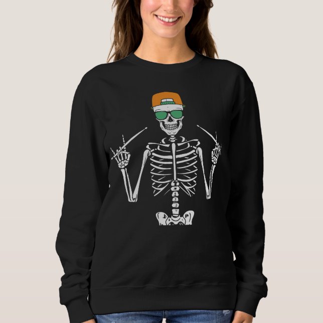 Camiseta Halloween Skeleton Rock Hand Jogando Dragas Mulher (Frente)