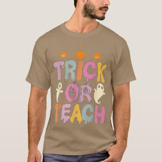 Camiseta Halloween Trick Ou Ensina O Fantasma Engraçado Chá