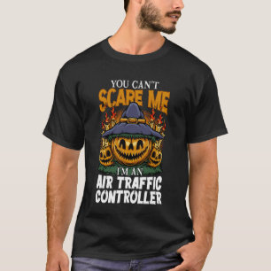 Camiseta Halloween Você Não Pode Me Assustar Eu Sou um Cont