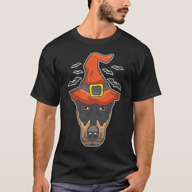 Camiseta Halloween Witch Doberman Costume (Frente)