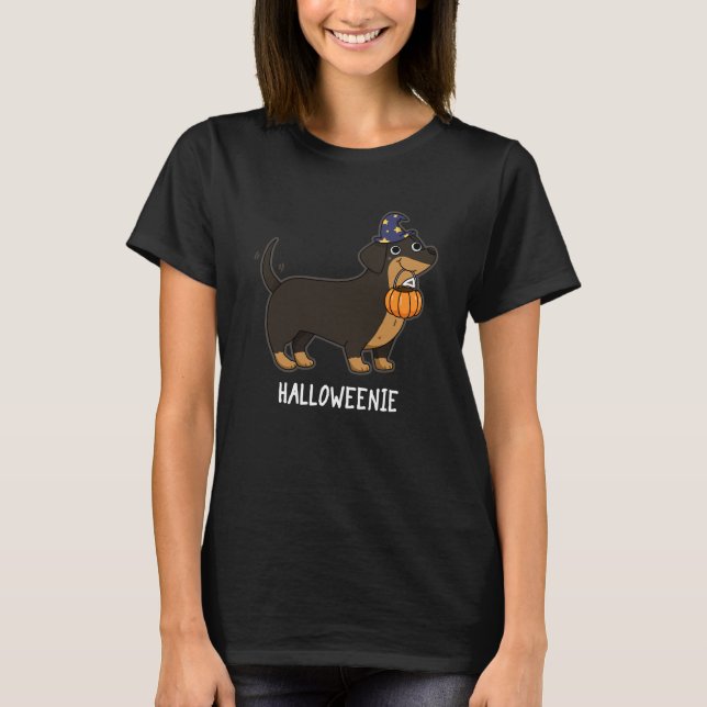 Camiseta Halloweenie Funny Sausage Cão Pun Dark BG (Frente)