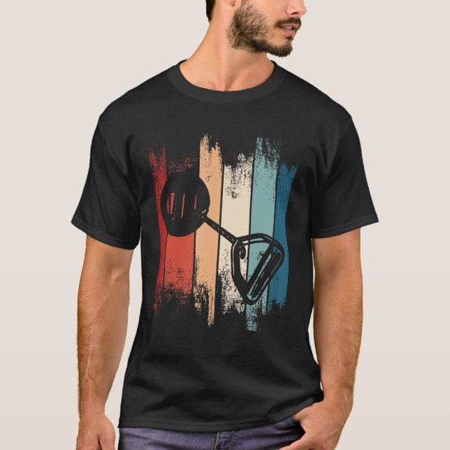 Camiseta Hammer Jogando Lança Lançador Aurético de Campo de (Frente)