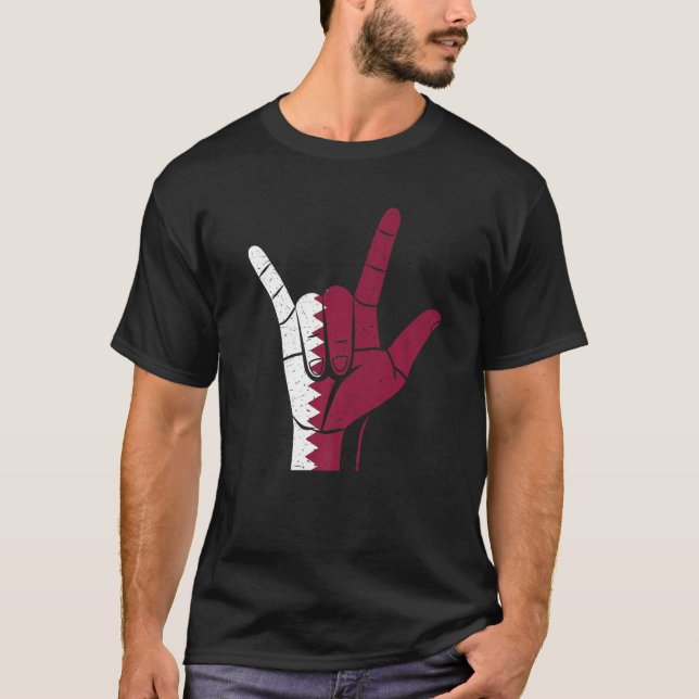 Camiseta Hand Sign Qatar Flag   (Frente)