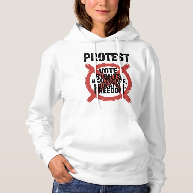 Camiseta Hands Off Protest Vote Rights Healthcare Education (Frente)