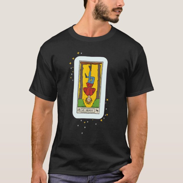 Camiseta Hanged Man Tarot Card Occult Beliefs Divination Fa (Frente)