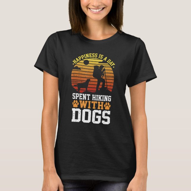 Camiseta Happiness is a Day Spent Hiking with Dogs (Frente)