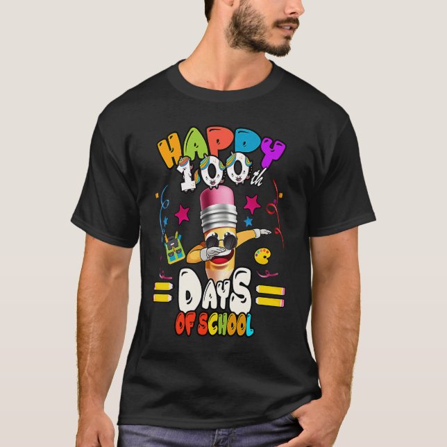 Camiseta Happy 100th Day of School dabbing Pencil (Frente)