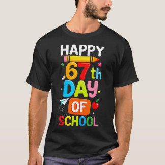 Camiseta Happy 67th Day Of School Teacher Kids Six Seven 6 