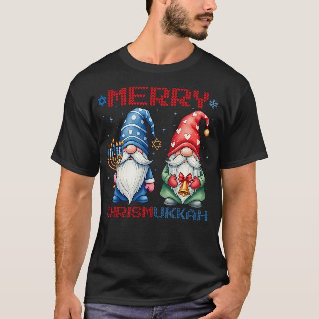 Camiseta Happy Chrismukkah Gnomes Merry Christmas And Happy (Frente)