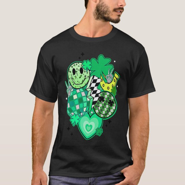 Camiseta Happy Face And Disco Ball Lucky Shamrock C Patrick (Frente)