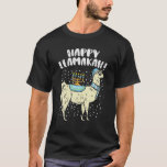 Camiseta Happy Llamakah Llama Menorah Hanukkah Chanukah jud<br><div class="desc">Pegue esta T-Shirt Feliz Llamakah Llama Menorah como presente de Hanukkah ou Chanukah 2020 presente para seu amigo ou familiar judeu. Gire seu sonho por 8 noites vestindo este terrível Natal Jewish Pajama Hebrew Outfit e tenha uma Hannukah feliz!</div>