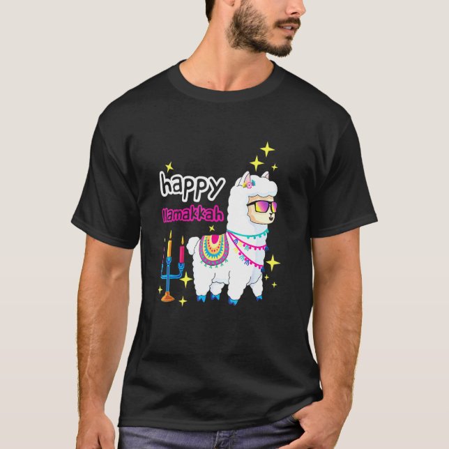Camiseta Happy Llamakkah Llama Candles Alpaca Menorah Jewis (Frente)