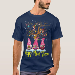 Camiseta Happy New Year 2022 Pink Gnomes Xmas Family Firewo