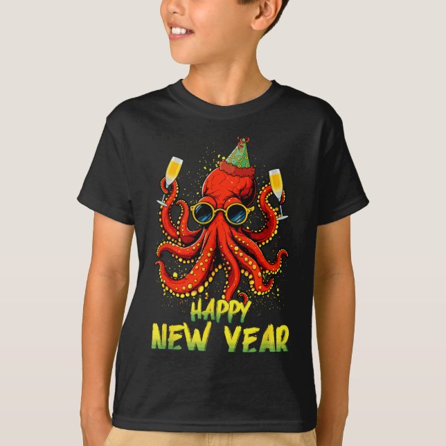 Camiseta Happy New Year 2026 Octopus Drinking Champagne New (Frente)