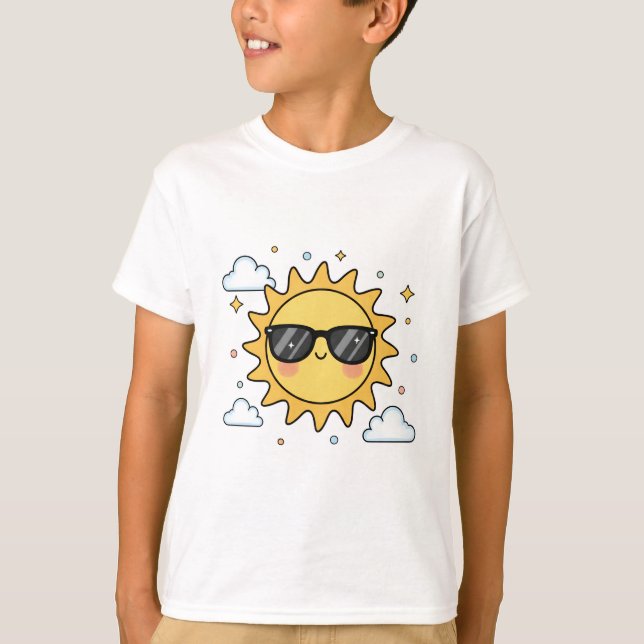 Camiseta Happy Smiling Sun Cartoon - Minimalist Kawaii Suns (Frente)