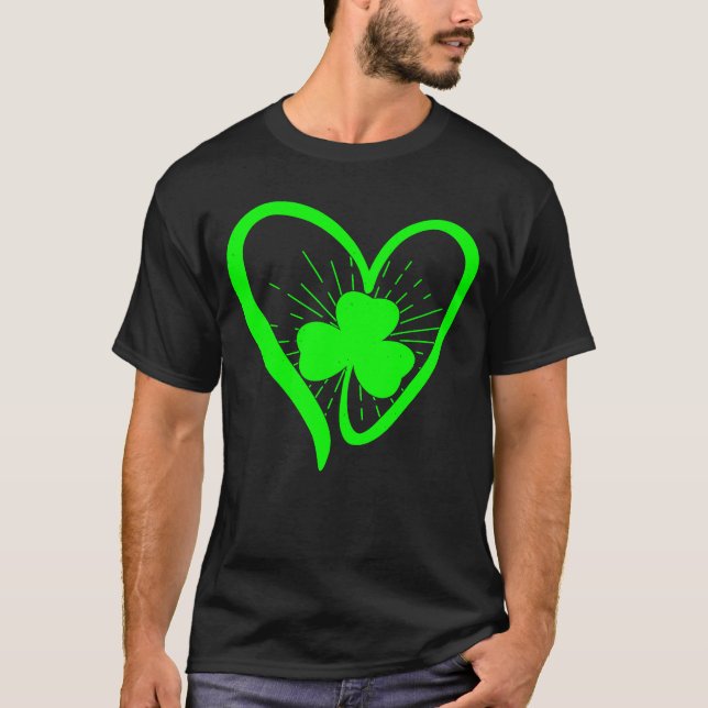 Camiseta Happy St Patrick's Day Irish Shamrock Heart Family (Frente)