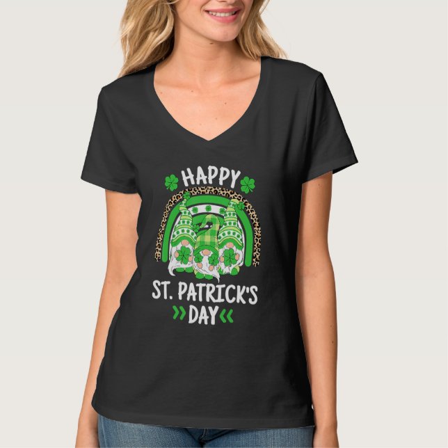Camiseta Happy St Patricks Day Leopard Rainbow Irish Gnomes (Frente)