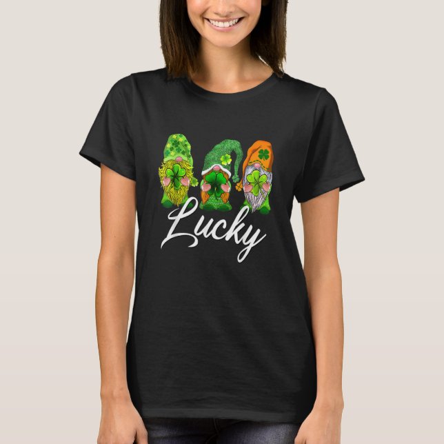 Camiseta Happy St Patrick's Day Three Gnome Irish Shamrock  (Frente)