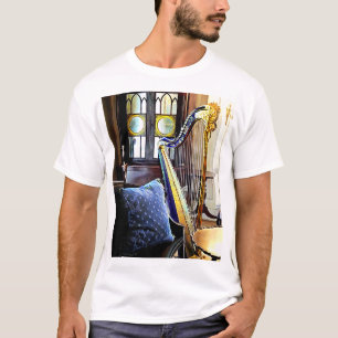 Camiseta Harp Na Sala De Música