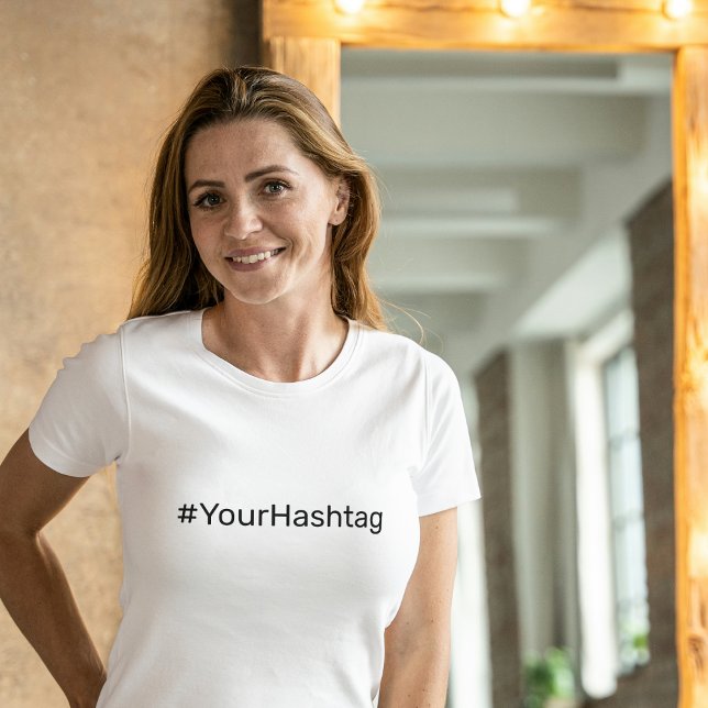 Camiseta Hashtag personalizada Mídia social simples minimal (Criador carregado)