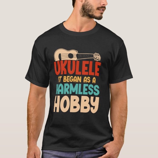 Camiseta Havaiano Ukulele Uke Ukulele Começou Como Um Herói (Frente)