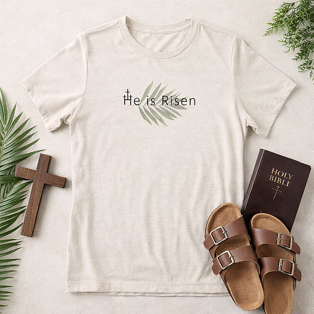 Camiseta  He Is Risen Three Crosses Palm Leaf Easter  (He is Risen Palm Leaf Christian Easter Shirt )