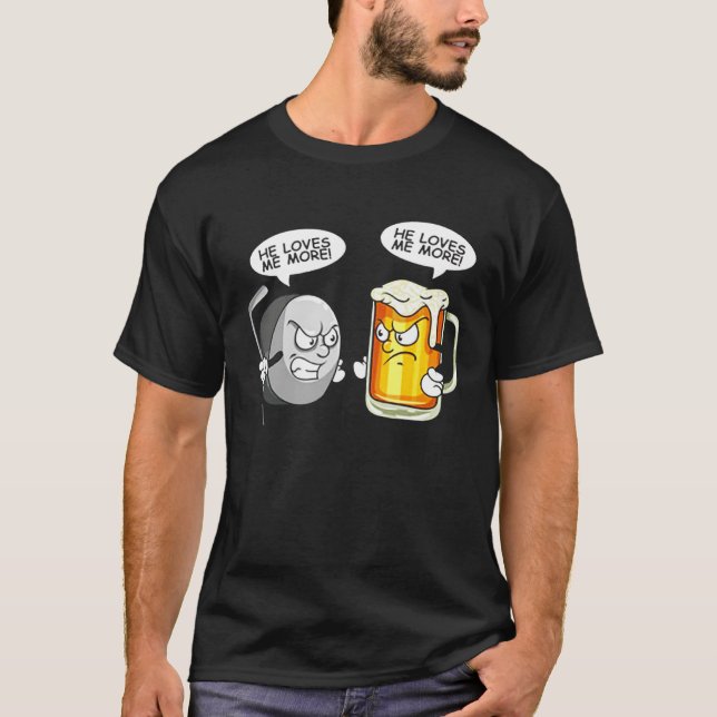 Camiseta He Loves Me More Hockey vs Beer (Frente)