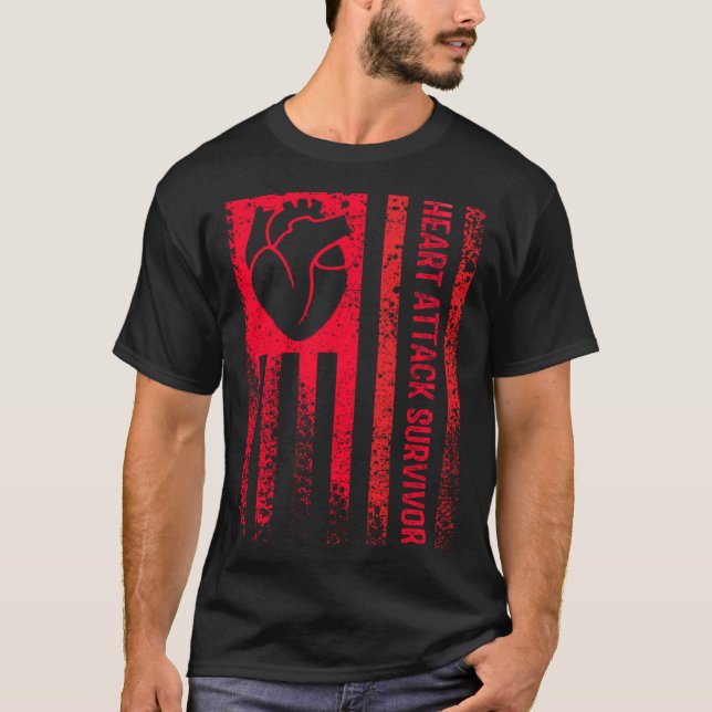 Camiseta Heart Attack Survivor (Frente)