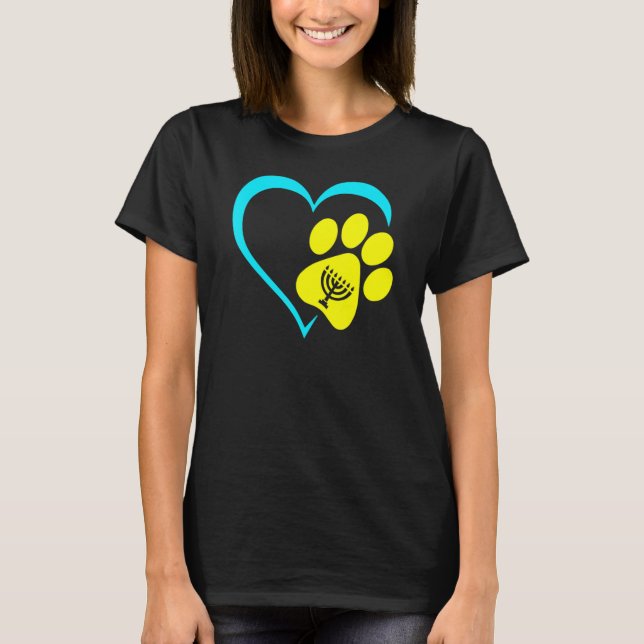 Camiseta Heart Dog Paw Print Menorah Hanukkah Chanukah Jewi (Frente)
