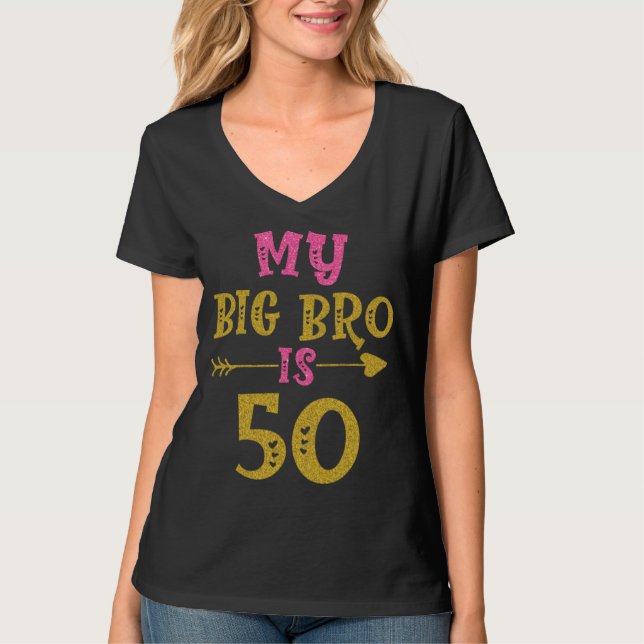 Camiseta Hearts 50th Bday For Big Brother From Sister Broth (Frente)