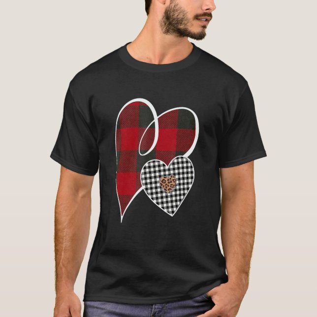 Camiseta Hearts Buffalo Plaid Red White Leopard Heart Valen (Frente)
