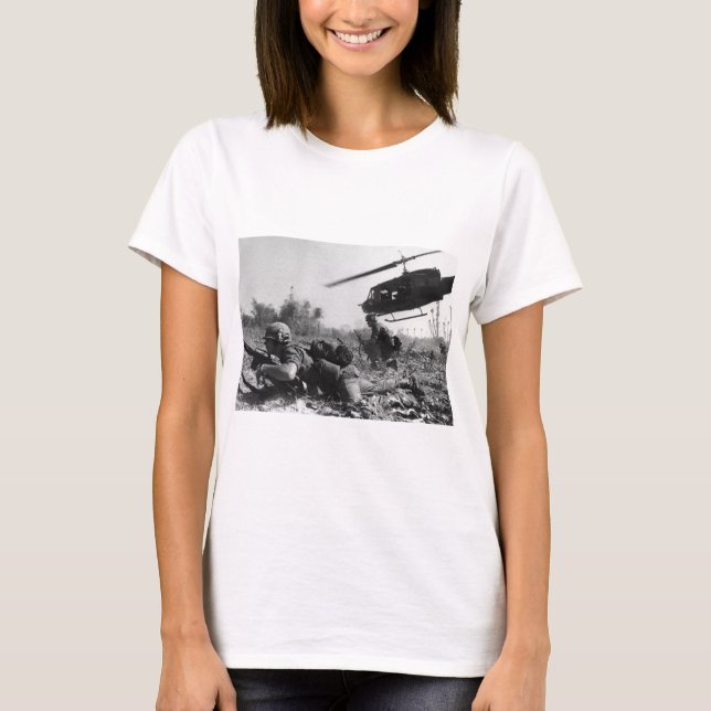 Camiseta Helicóptero do UH-1D de Crandall principal na (Frente)