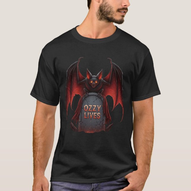 Camiseta Hellfire Red Guardian: "OZZY LIVES (Frente)
